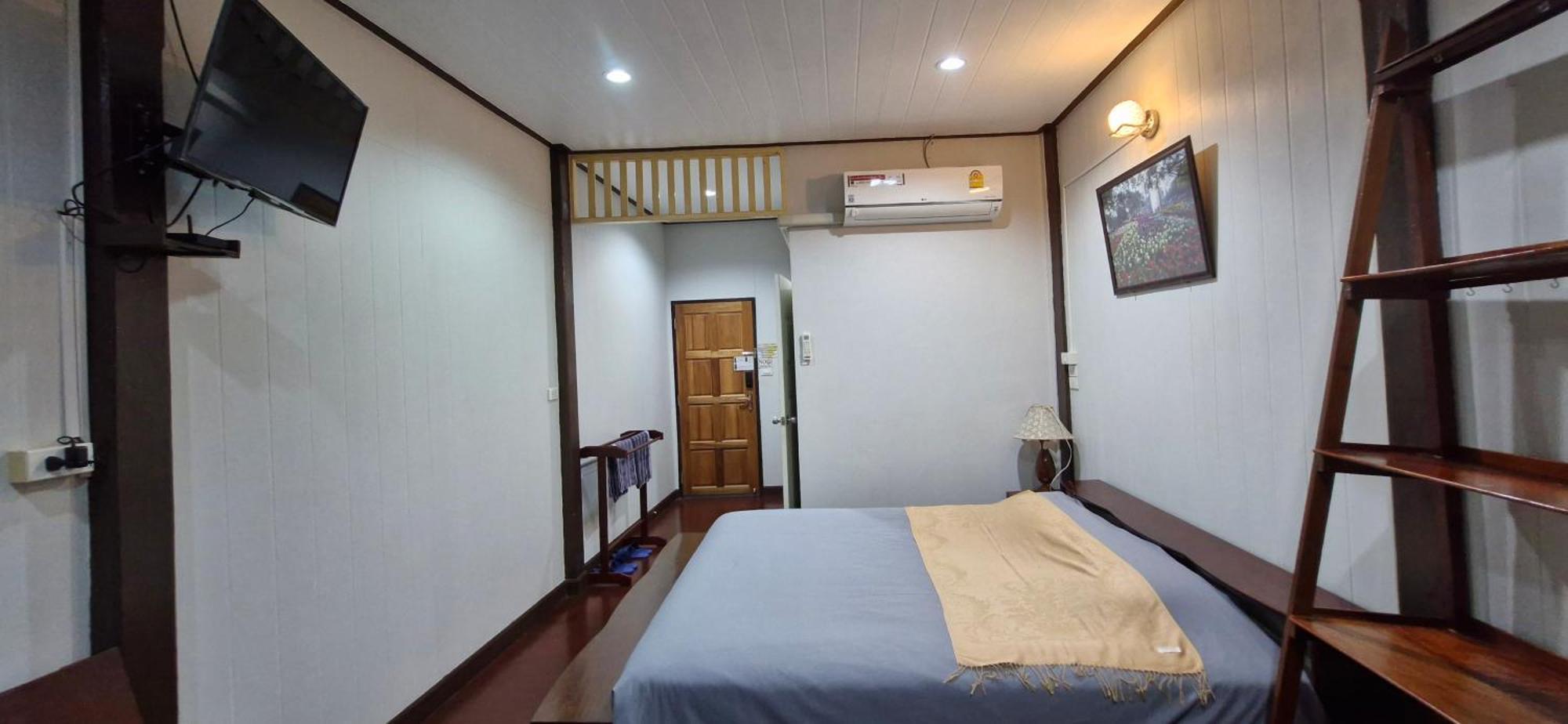 Ob Arun House Bed & Breakfast Bangkok Ngoại thất bức ảnh